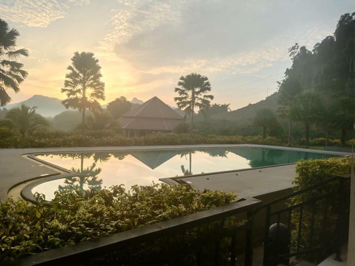 Takhun Mountain View Bed & Breakfast Ban Tha Khun Ngoại thất bức ảnh